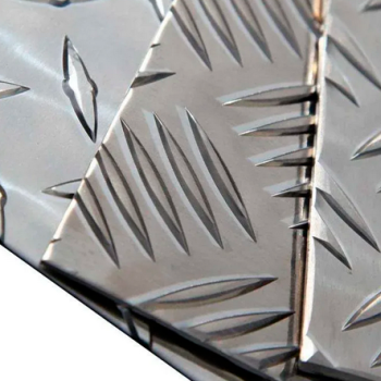 Лист нержавеющий рифленый 3х1000х2000 мм 06ХН28МДТ в наличии в Архангельске