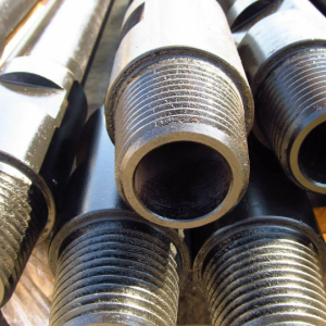 Стальная бурильная труба 127х7 мм ст10 ГОСТ Р 51510-99 в наличии в Архангельске