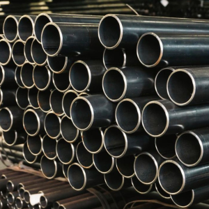 Стальная крекинговая труба 108 мм 5 мм 15Х5М ГОСТ 550-75 в наличии в Архангельске